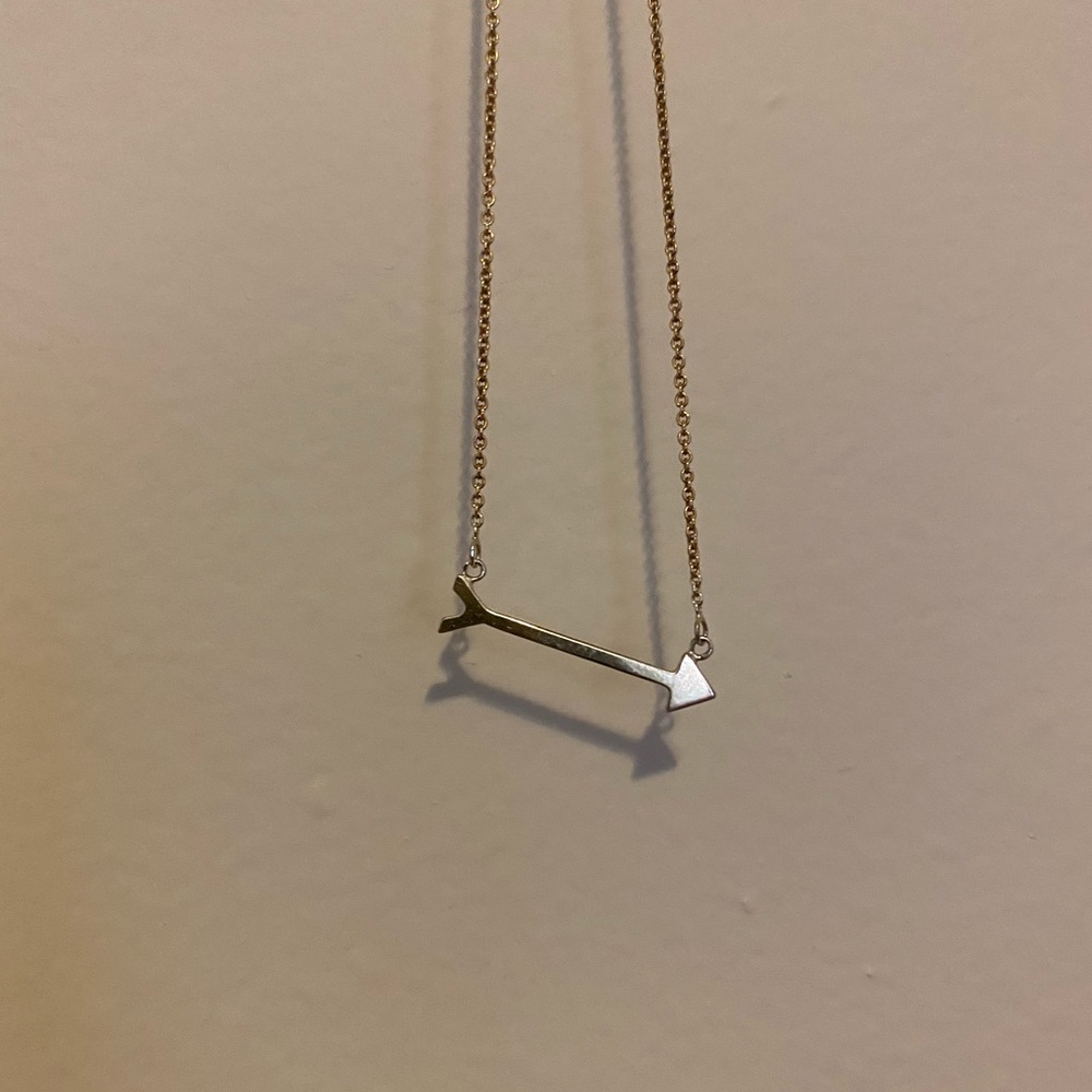 Stella and dot necklace